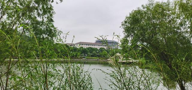 江海职业技术学院一瞥