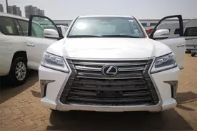 超级霸气全尺寸SUV！19款雷克萨斯LX570越野能力极强参数配置解析图片