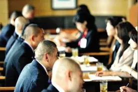 喝酒吃肉，受女性追捧，日本和尚为什么不用遵守清规戒律？图片