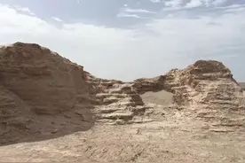 自驾路上 住青海的花土沟镇回想的还是新疆若羌的“米兰遗址”图片