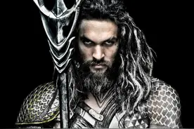 杰森·莫玛：钢铁肌肉直男，一个注定会成为“海王”的男人图片