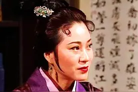 难怪黄蓉会生下郭襄，杨过在她家睡觉的那一夜，她说出了真相图片