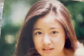 林心如出道前太可爱！16岁胖成包子脸，笑起来却还是美人模样图片