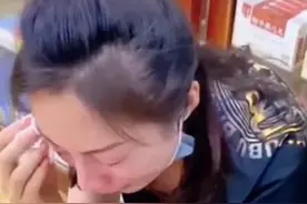 女子乘网约车换目的地，竟遭司机持棍追打？嘀嗒回应：顺风车不支持修改目的地，车主账号被封禁图片