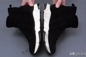 鞋子鞋边脏了别用水擦，一个简单方法，鞋边污渍一擦就掉，实用图片