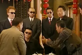 《绝不放过你》中的“打黑”太过惨烈图片