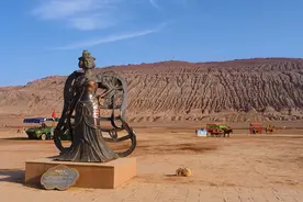 丝路行丨曾忆火焰山下借芭蕉，高昌故梦可相识图片