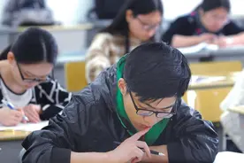 老师的一席话，让学生对一个学科不再感兴趣，损失最大的是学生图片