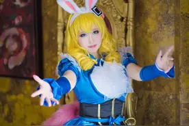 王者荣耀小妲己仙境爱丽丝cosplay，网友直呼太可爱！图片