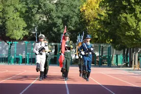 濮阳市第十届运动会暨第三十七届中小学生运动会在市第八中学举行图片