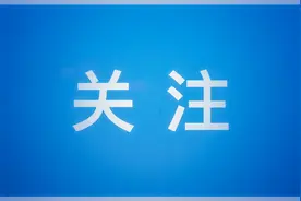 行长带头“摆摊”，3天为72名个体户发放“纾困贷”图片