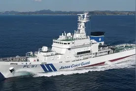 日本唱双簧，右翼挑衅钓鱼岛，海上保安厅掩护，中国海警以少胜多图片