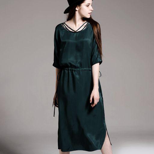 你买过把铜氨丝当成桑蚕丝来卖的真丝连衣裙吗？两者相比谁更好？