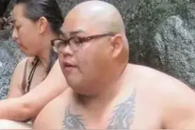 2年吃1万个鸡蛋！从330斤的胖子逆袭到如今的健美运动员图片