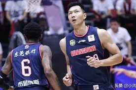 易建联在CBA取得的成就，对比NBA球星，和谁最为接近图片