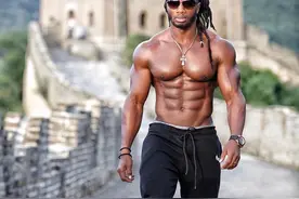 健身房中10个会造成你肌肉流失的训练误区，赶快躲开它们图片