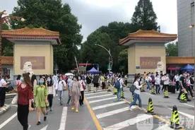 23万考生竞争7178个岗位 江苏事业单位统一招聘笔试开考图片