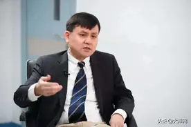 张文宏：疾病面前不分餐就是“裸奔”图片