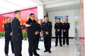 杜志龙深入公安榆横分局调研指导当前重点工作图片