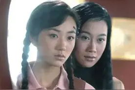 《错爱一生》之后，韩雪向左，温峥嵘向右图片