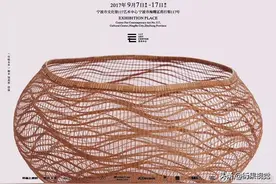 高级的平面海报设计如何构图图片