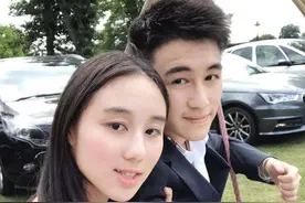 同父不同命，任正非的小女儿养尊处优，大女儿却戴上了脚镣图片
