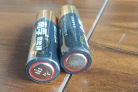 选购电池的时候一定要谨慎图片