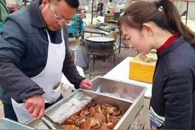 猪身上这块肉，遇到别手软，肉贩偷偷留着吃，配黄瓜一拌，特解馋图片