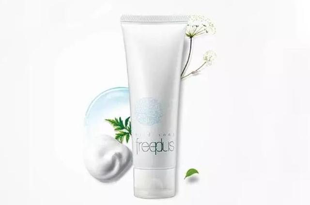 都是氨基酸洗面奶，芙丽芳丝和EltaMD氨基酸洗面奶怎么选？