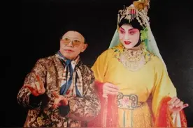 豫剧名家赵贞玉《大祭桩》婆母娘且息怒站在路口图片