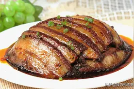 广西特色美食—扣肉，也是岭南美食代表之一图片