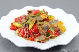 泡椒鸡胗怎么样才好吃，看看厨师长的操作，详细做法教给你图片