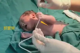 新生儿“花式啼哭”宣告出生，哇哇大哭不是不开心，而是平安信号图片