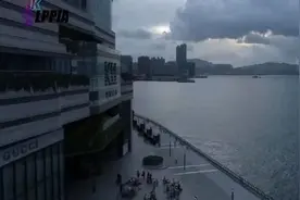 陈奕迅线上慈善演唱会：爱在黎明破晓前，爱在日落黄昏后图片