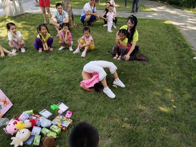 �ǳ��������ӻ������������ͬѧ�����С��Ӫ�����ó��󻷾�