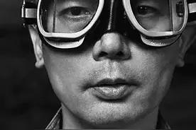 为什么长出头发的葛大爷总是拍出烂片图片