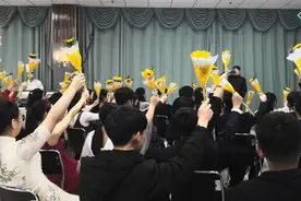 我还是从前那个少年！吾辈自强！图片