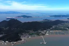 舟游列岛看小康④花果遍海岛，桃花笑春风图片