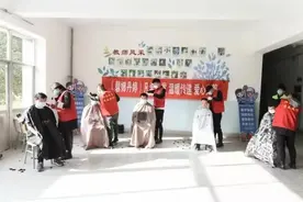 陇南师专： 同学们的“托尼老师”来了图片