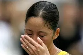 孤独的奥运冠军王丽萍，夺冠后无人喝彩，不能身披国旗，心酸图片