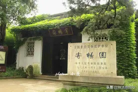 乾隆最爱的园林，似森林中的绿色小屋，藏在免费古镇内图片