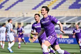 “欧洲第三强年轻前锋”何时跻身豪门？图片