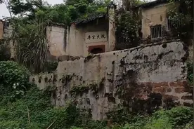 重庆云阳千年古镇，残垣断壁尽显昔日繁华，底蕴丰厚有意再开发图片