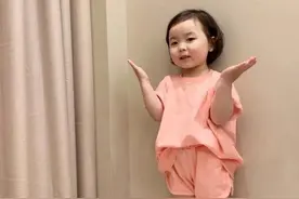 表情包：为您点赞图片