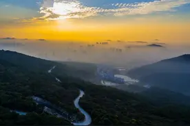 江夏！江夏图片
