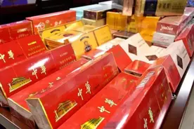 漳浦这个乡镇一店里700多条香烟被查获，案值达14万余元图片