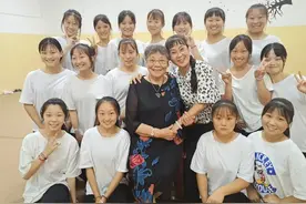 临颍：不到一个月时间，这些戏曲名家连续两次来这里，是为了啥？图片