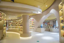 探店！疫情后开业的全国最大实体书店等你来打卡图片