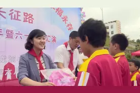 【牢记嘱托 跟党走】关岭自治县四大班子领导开展“六一”慰问活动图片