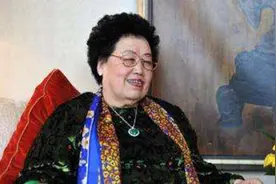 高中辍学白手起家，今坐拥北京一环一条街，身家391亿成女富豪图片